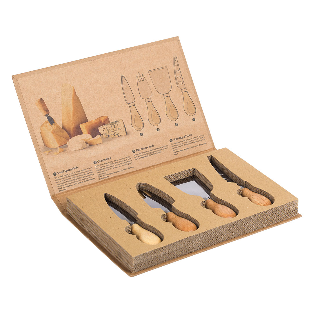 Cheese set with wooden handles, 4/1